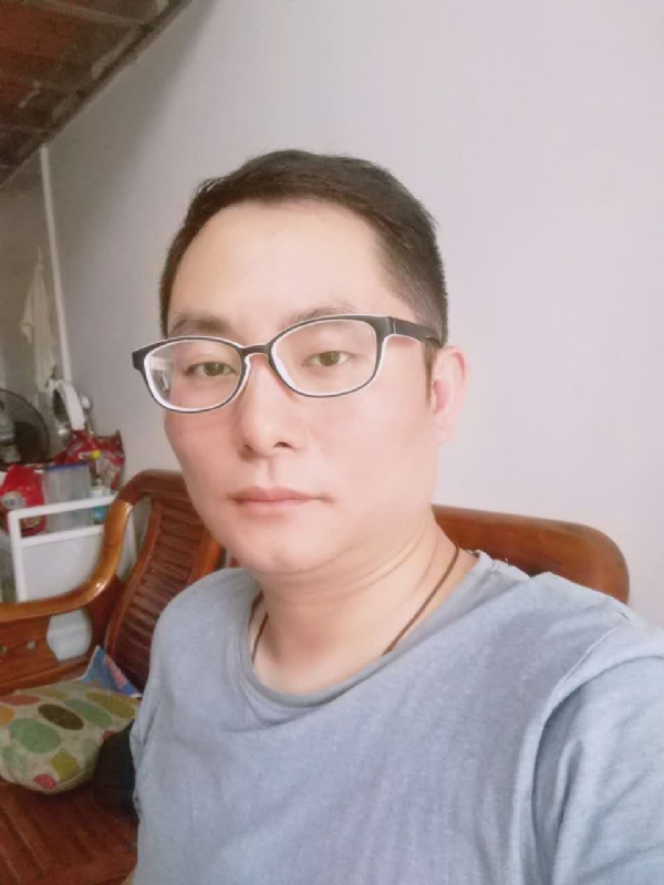 流星的尾巴的第一张照片--三明征婚网
