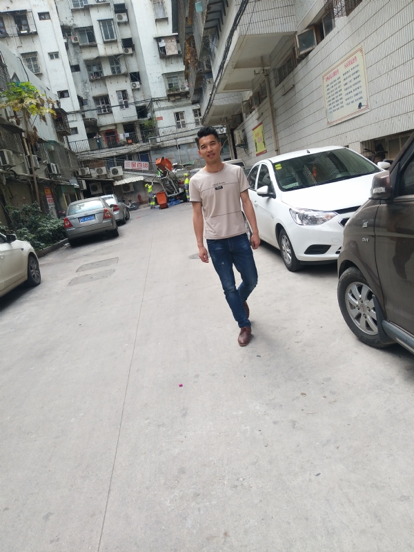 突然的自我的第三张照片--三明征婚网