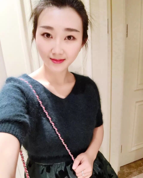 小妮的第三张照片--三明征婚网