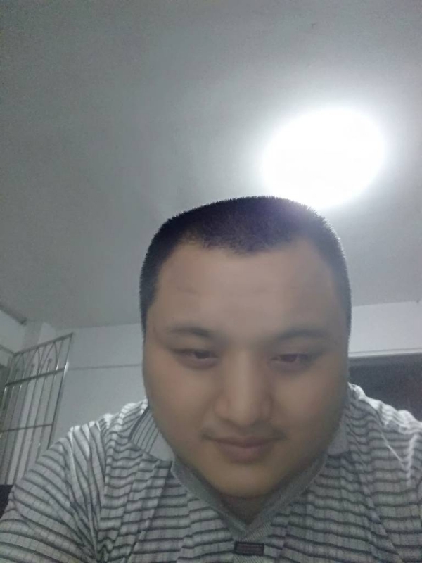 我在机场等艘船的第一张照片--三明征婚网