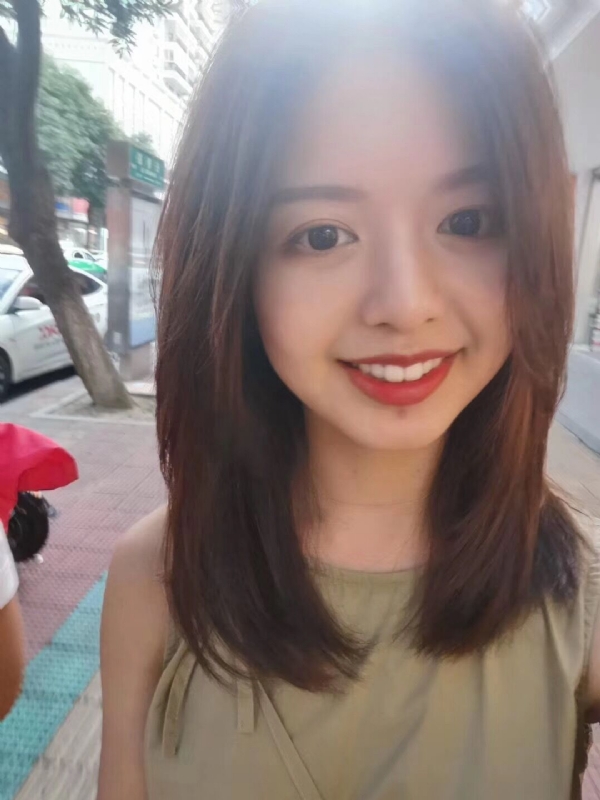 无处安放的大长腿的第一张照片--三明征婚网