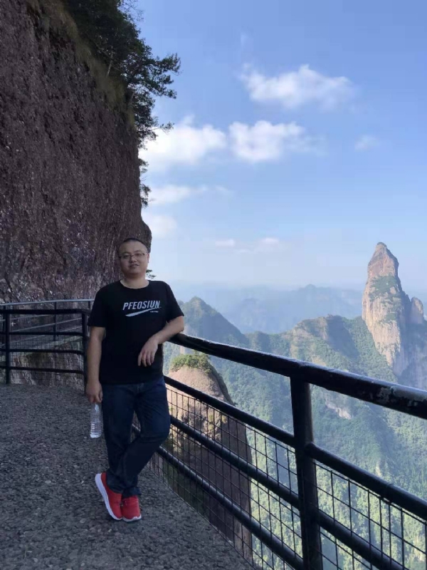 不杵于物的第一张照片--三明征婚网