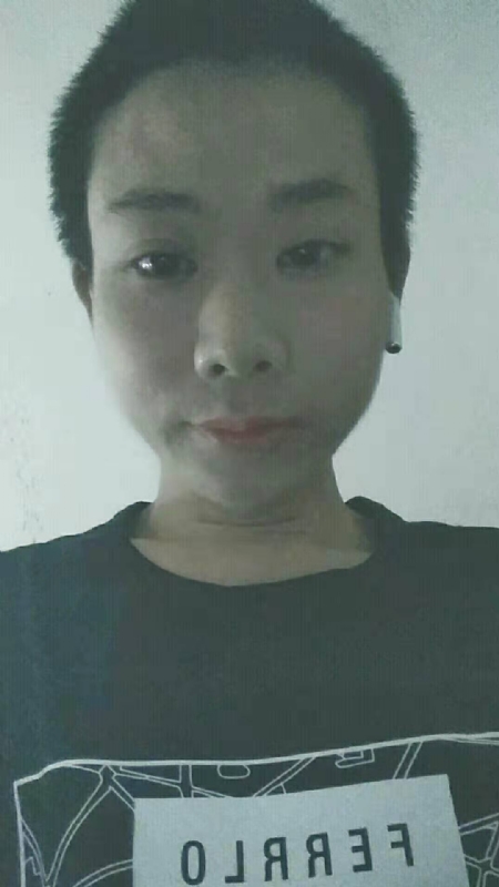 水中月的第一张照片--三明征婚网