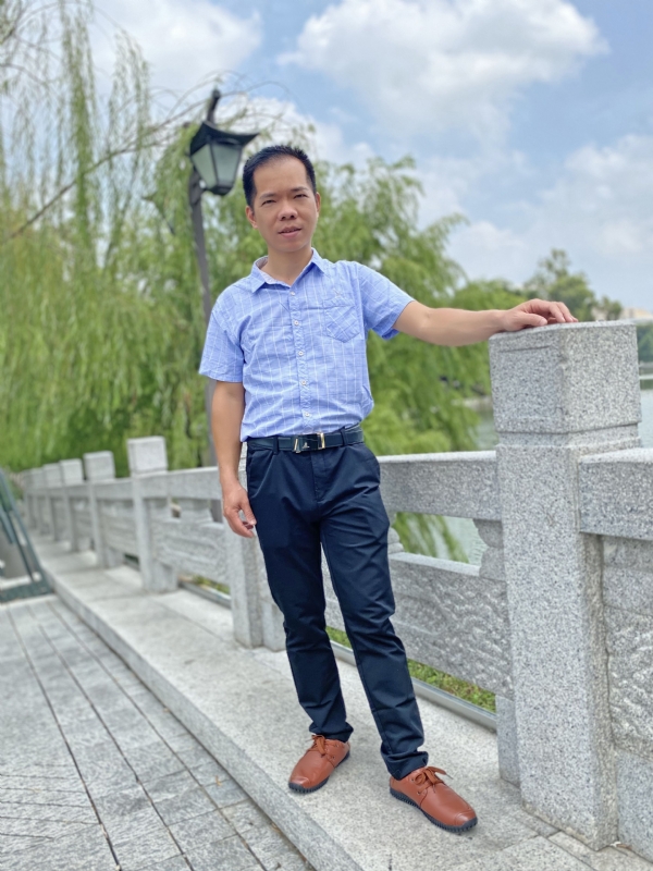 奇峰向阳的第一张照片--三明征婚网