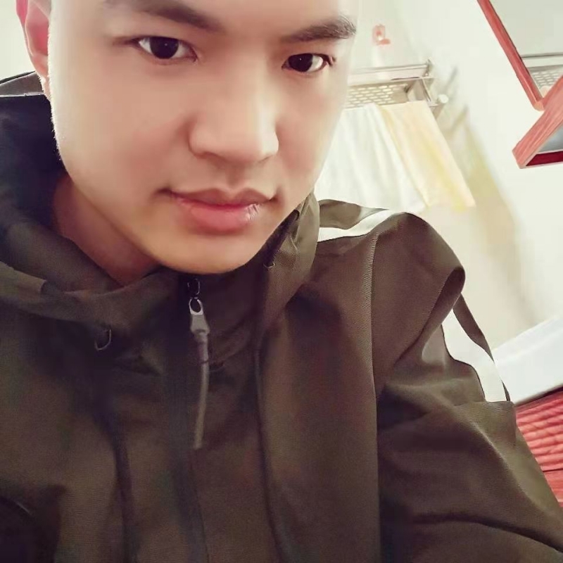 高大上的宅男的第二张照片--三明征婚网