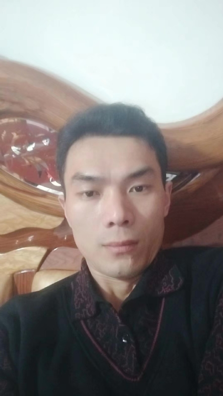 错把真心喂了狗的第四张照片--三明征婚网