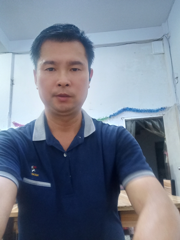 我是自强不息的第一张照片--三明征婚网