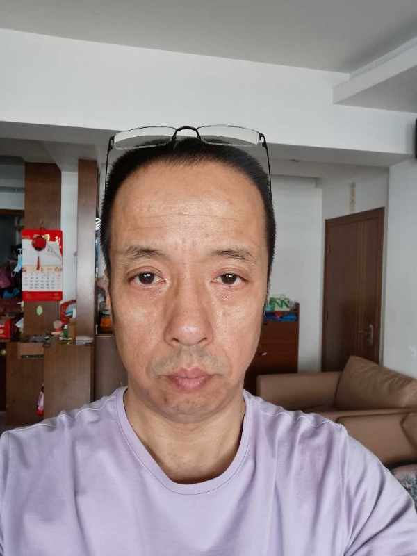萨博的第一张照片--三明征婚网