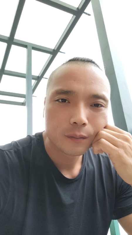 伯爵的第三张照片--三明征婚网
