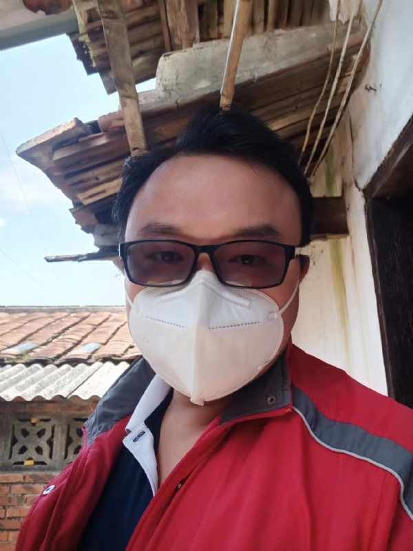 如影随形的第一张照片--三明征婚网