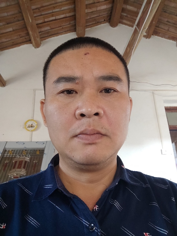 破碎的第一张照片--三明征婚网