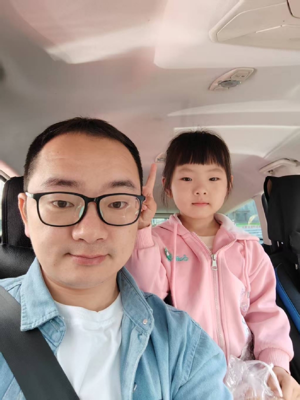 知天晓的第一张照片--三明征婚网