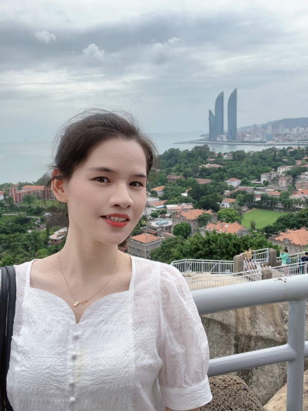 Rubia的第二张照片--三明征婚网